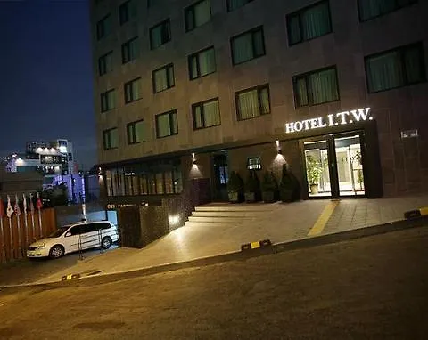 ***  I.T.W Hotel Seoul South Korea