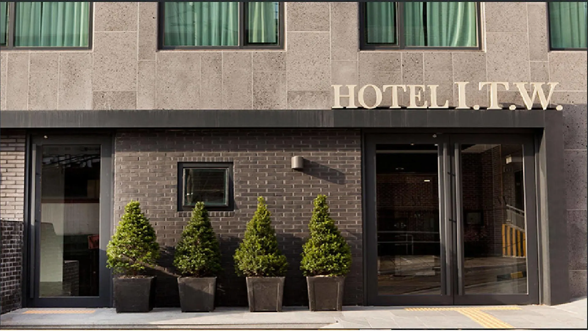 I.T.W Hotel Seoul 3*,  South Korea